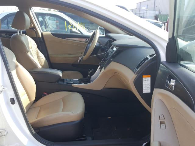 Photo 4 VIN: KMHEC4A46CA042916 - HYUNDAI SONATA HYB 