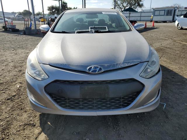 Photo 4 VIN: KMHEC4A46CA058047 - HYUNDAI SONATA 