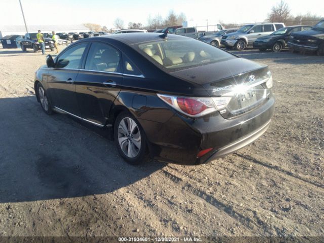 Photo 2 VIN: KMHEC4A46DA074668 - HYUNDAI SONATA 