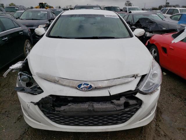 Photo 4 VIN: KMHEC4A46DA098808 - HYUNDAI SONATA HYB 