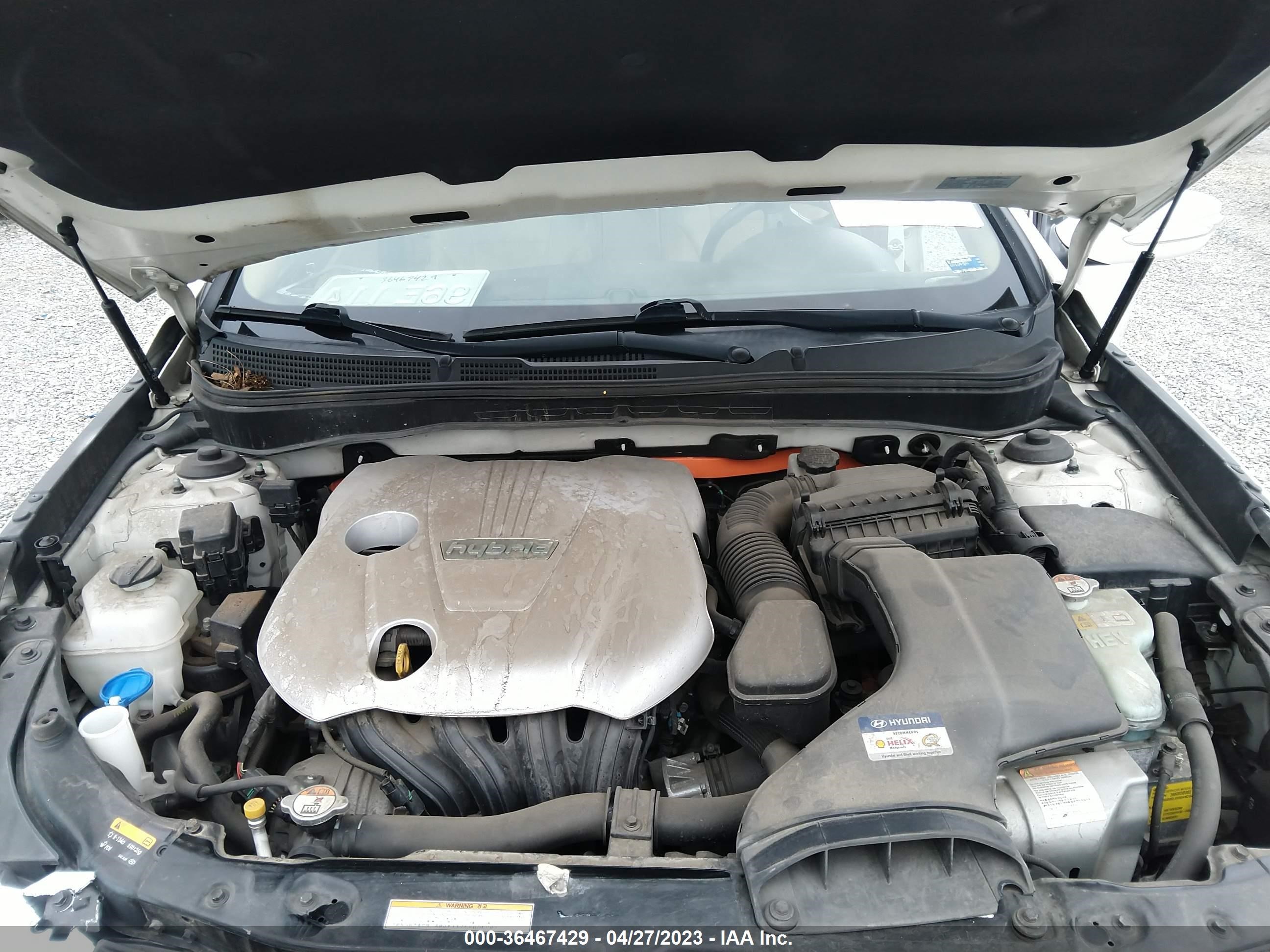 Photo 9 VIN: KMHEC4A46DA100184 - HYUNDAI SONATA 