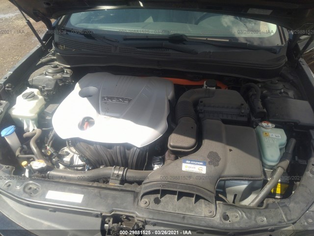 Photo 9 VIN: KMHEC4A46EA116063 - HYUNDAI SONATA 