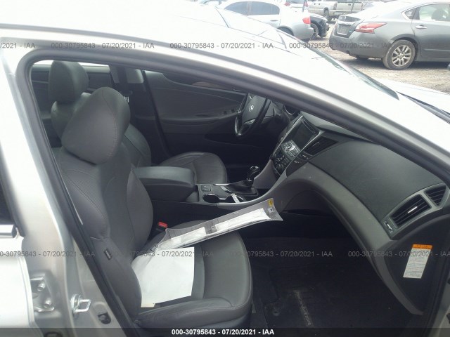 Photo 4 VIN: KMHEC4A46FA123158 - HYUNDAI SONATA HYBRID 