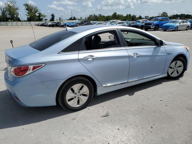 Photo 2 VIN: KMHEC4A46FA134645 - HYUNDAI SONATA 