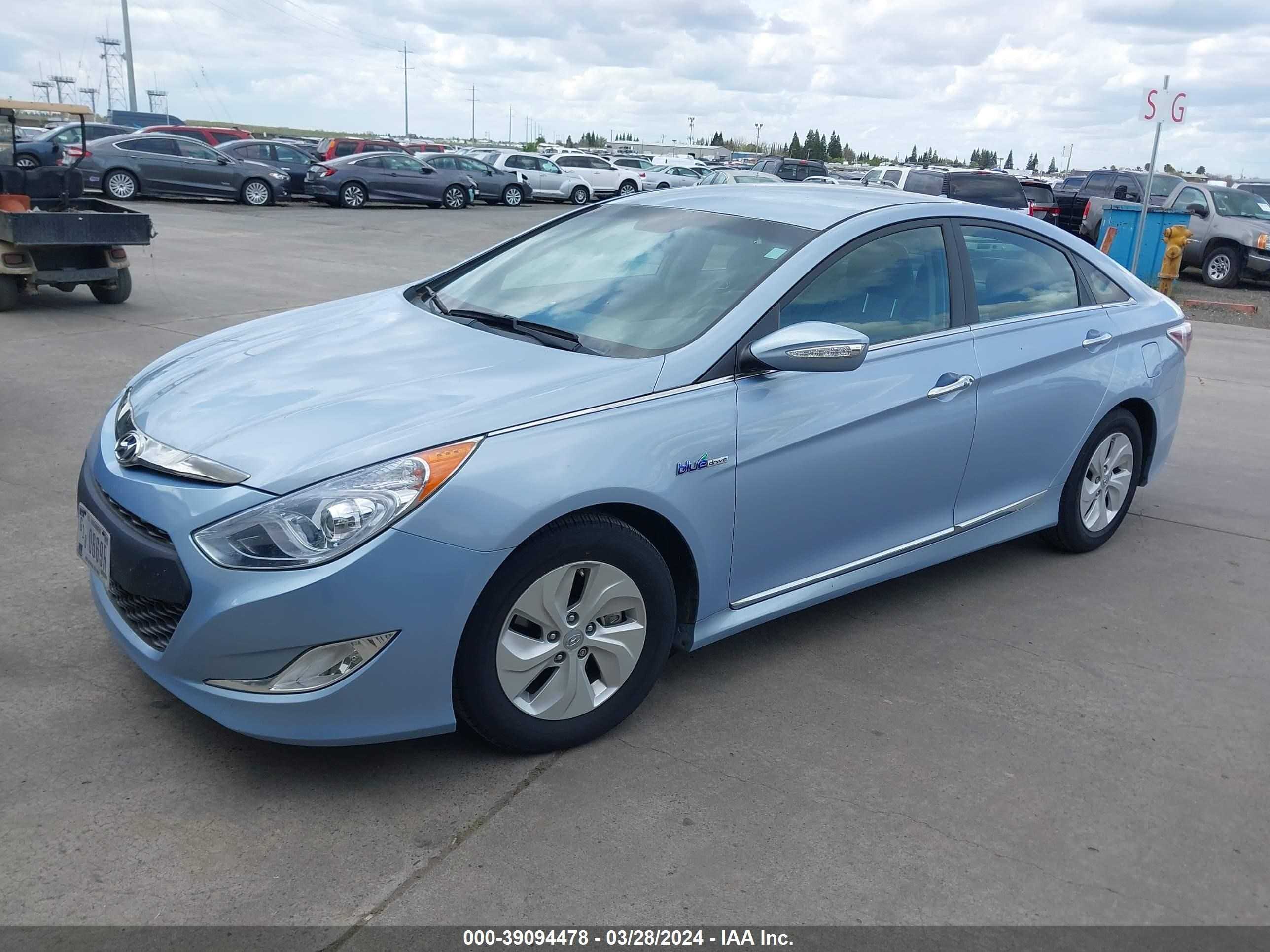 Photo 1 VIN: KMHEC4A46FA134919 - HYUNDAI SONATA 