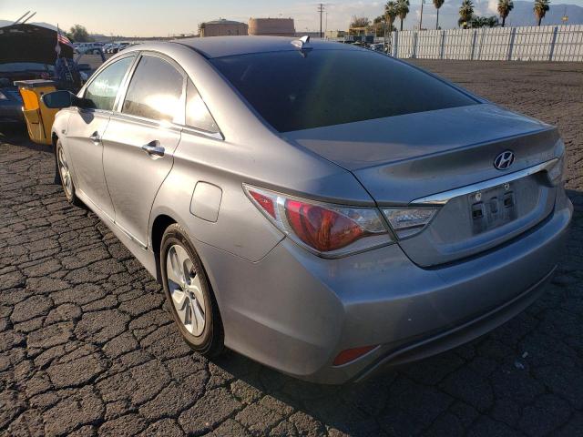 Photo 2 VIN: KMHEC4A46FA139442 - HYUNDAI SONATA 