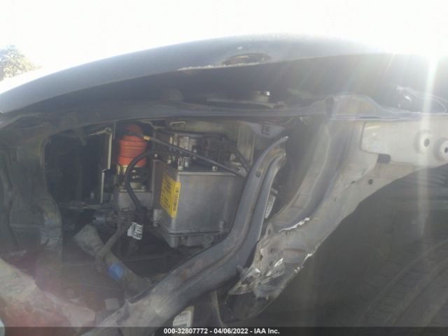 Photo 9 VIN: KMHEC4A47BA000219 - HYUNDAI SONATA 