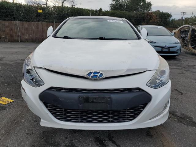 Photo 4 VIN: KMHEC4A47BA016856 - HYUNDAI SONATA 