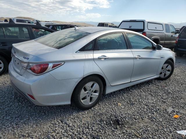 Photo 2 VIN: KMHEC4A47CA021038 - HYUNDAI SONATA 