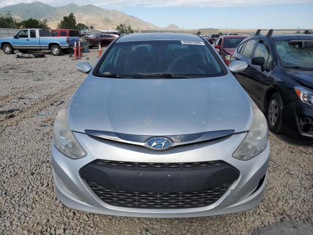 Photo 4 VIN: KMHEC4A47CA021038 - HYUNDAI SONATA 