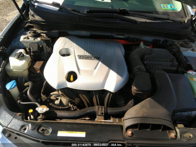 Photo 9 VIN: KMHEC4A47CA026708 - HYUNDAI SONATA 