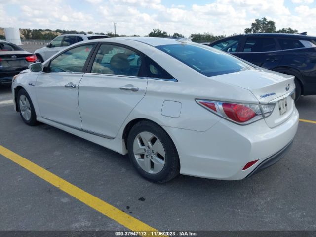 Photo 2 VIN: KMHEC4A47CA033335 - HYUNDAI SONATA HYBRID 