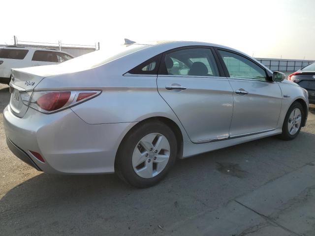 Photo 2 VIN: KMHEC4A47CA035666 - HYUNDAI SONATA HYB 