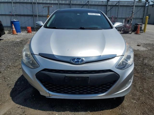 Photo 4 VIN: KMHEC4A47CA040849 - HYUNDAI SONATA HYB 