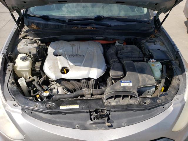 Photo 10 VIN: KMHEC4A47CA042536 - HYUNDAI SONATA HYB 