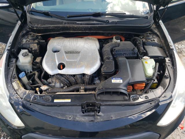 Photo 6 VIN: KMHEC4A47CA054444 - HYUNDAI SONATA HYB 