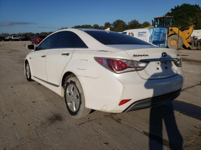 Photo 2 VIN: KMHEC4A47CA054802 - HYUNDAI SONATA HYB 