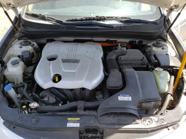 Photo 6 VIN: KMHEC4A47DA073836 - HYUNDAI SONATA HYB 