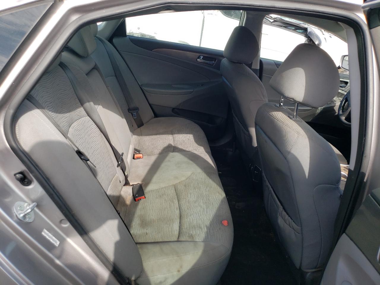 Photo 21 VIN: KMHEC4A47DA099238 - HYUNDAI SONATA HYB 