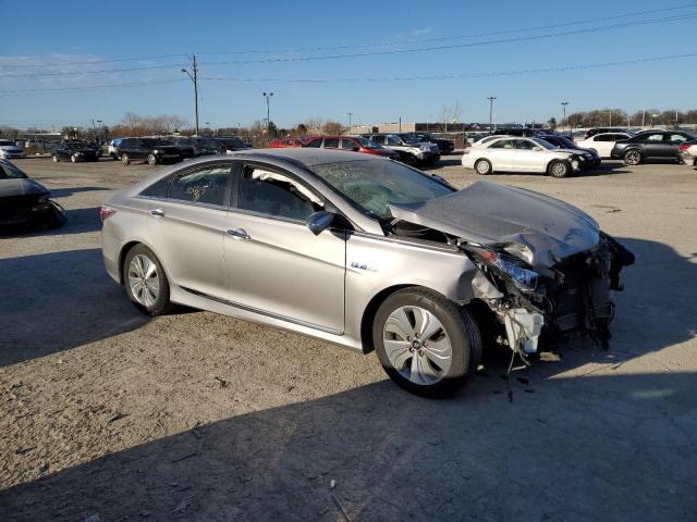 Photo 3 VIN: KMHEC4A47DA100615 - HYUNDAI SONATA HYB 