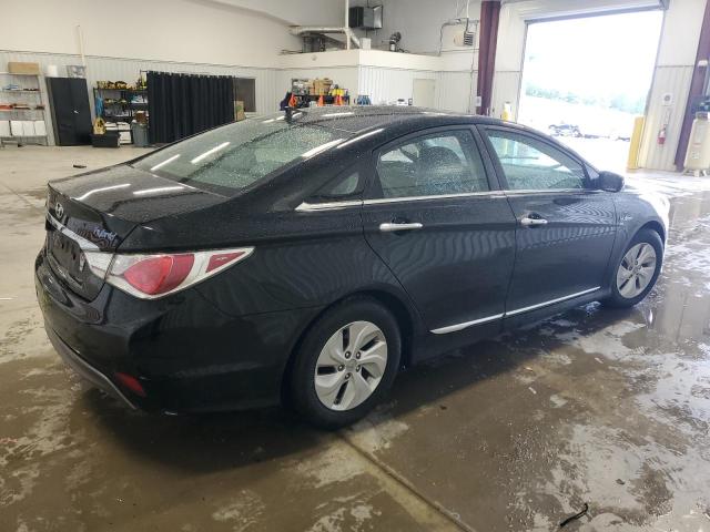 Photo 2 VIN: KMHEC4A47FA120429 - HYUNDAI SONATA 