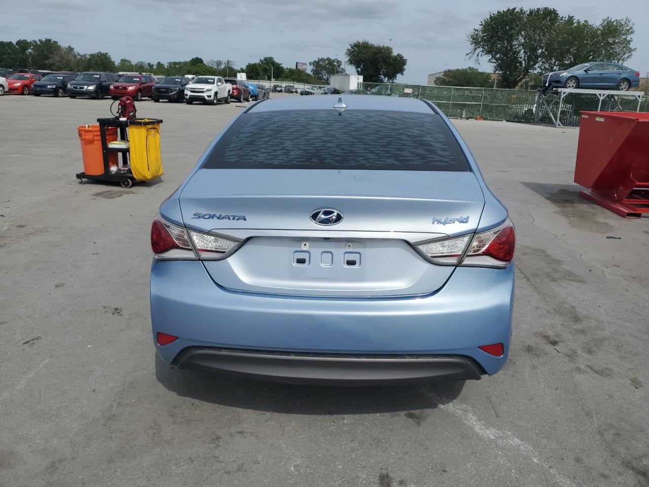 Photo 5 VIN: KMHEC4A47FA122391 - HYUNDAI SONATA 