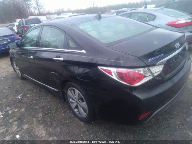 Photo 2 VIN: KMHEC4A48BA003808 - HYUNDAI SONATA 