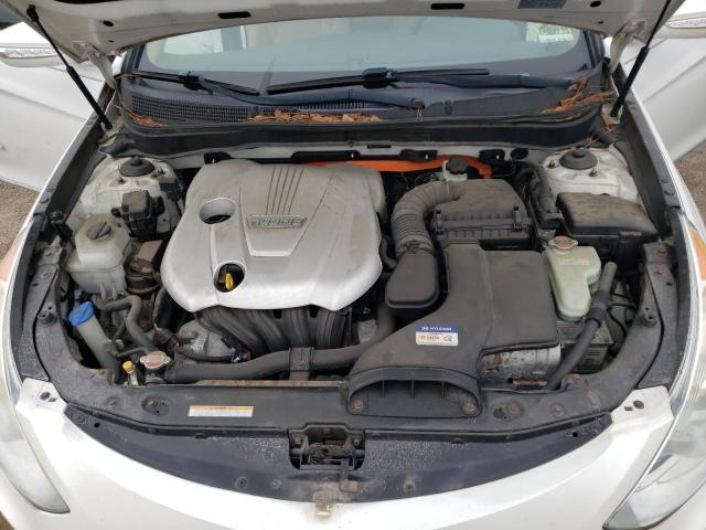 Photo 6 VIN: KMHEC4A48BA003985 - HYUNDAI SONATA HYB 