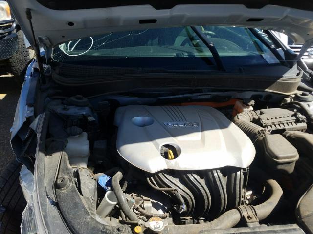 Photo 6 VIN: KMHEC4A48CA042089 - HYUNDAI SONATA HYB 