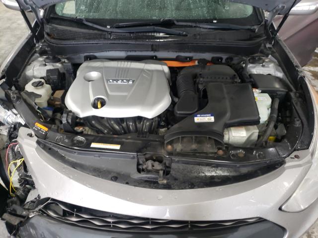 Photo 6 VIN: KMHEC4A48DA050663 - HYUNDAI SONATA HYB 