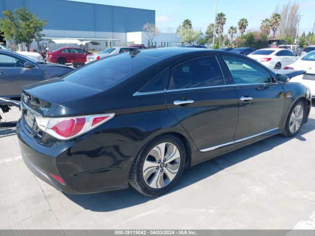 Photo 3 VIN: KMHEC4A48DA073540 - HYUNDAI SONATA HYBRID 