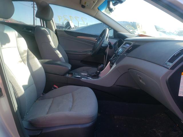 Photo 4 VIN: KMHEC4A48DA090970 - HYUNDAI SONATA HYB 