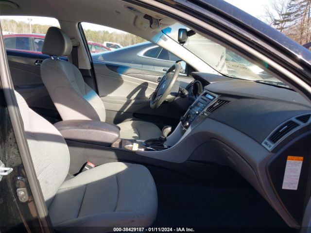 Photo 4 VIN: KMHEC4A48EA113049 - HYUNDAI SONATA HYBRID 