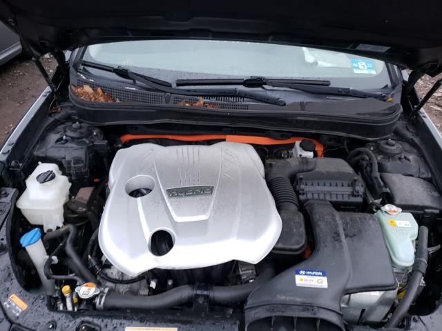 Photo 6 VIN: KMHEC4A48FA125834 - HYUNDAI SONATA HYB 