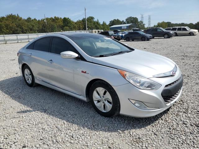 Photo 3 VIN: KMHEC4A48FA135490 - HYUNDAI SONATA HYB 