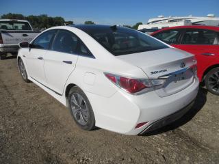 Photo 2 VIN: KMHEC4A48FA136090 - HYUNDAI SONATA HYB 