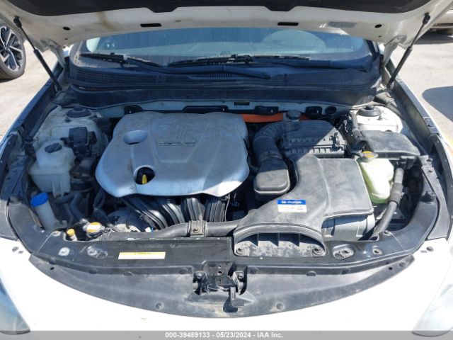 Photo 9 VIN: KMHEC4A49BA003560 - HYUNDAI SONATA HYBRID 