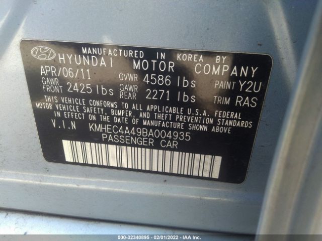 Photo 8 VIN: KMHEC4A49BA004935 - HYUNDAI SONATA 