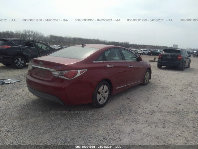 Photo 3 VIN: KMHEC4A49BA011304 - HYUNDAI SONATA 