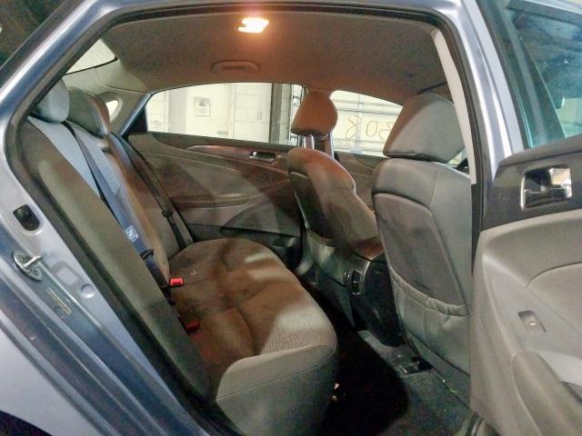 Photo 5 VIN: KMHEC4A49BA017345 - HYUNDAI SONATA HYB 