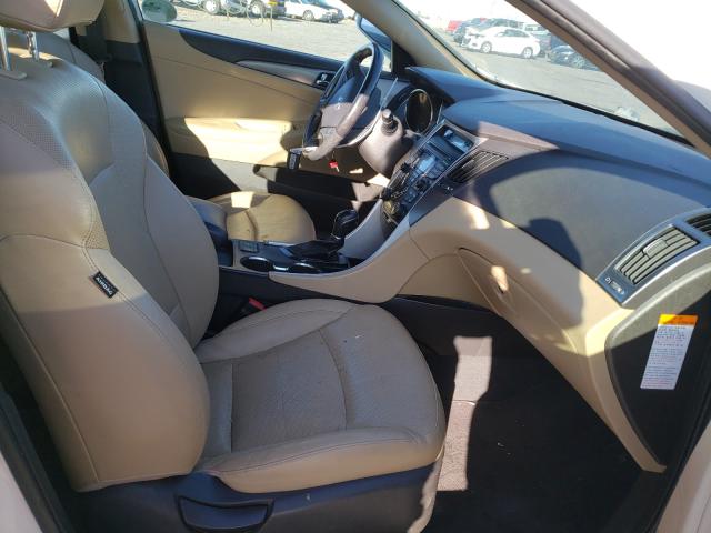 Photo 4 VIN: KMHEC4A49CA025172 - HYUNDAI SONATA HYB 