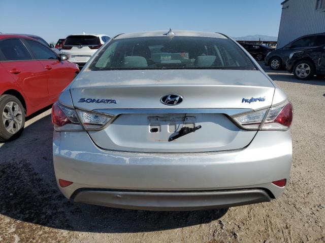 Photo 5 VIN: KMHEC4A49CA027309 - HYUNDAI SONATA 