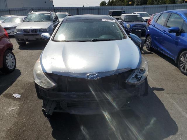 Photo 4 VIN: KMHEC4A49CA037399 - HYUNDAI SONATA HYB 