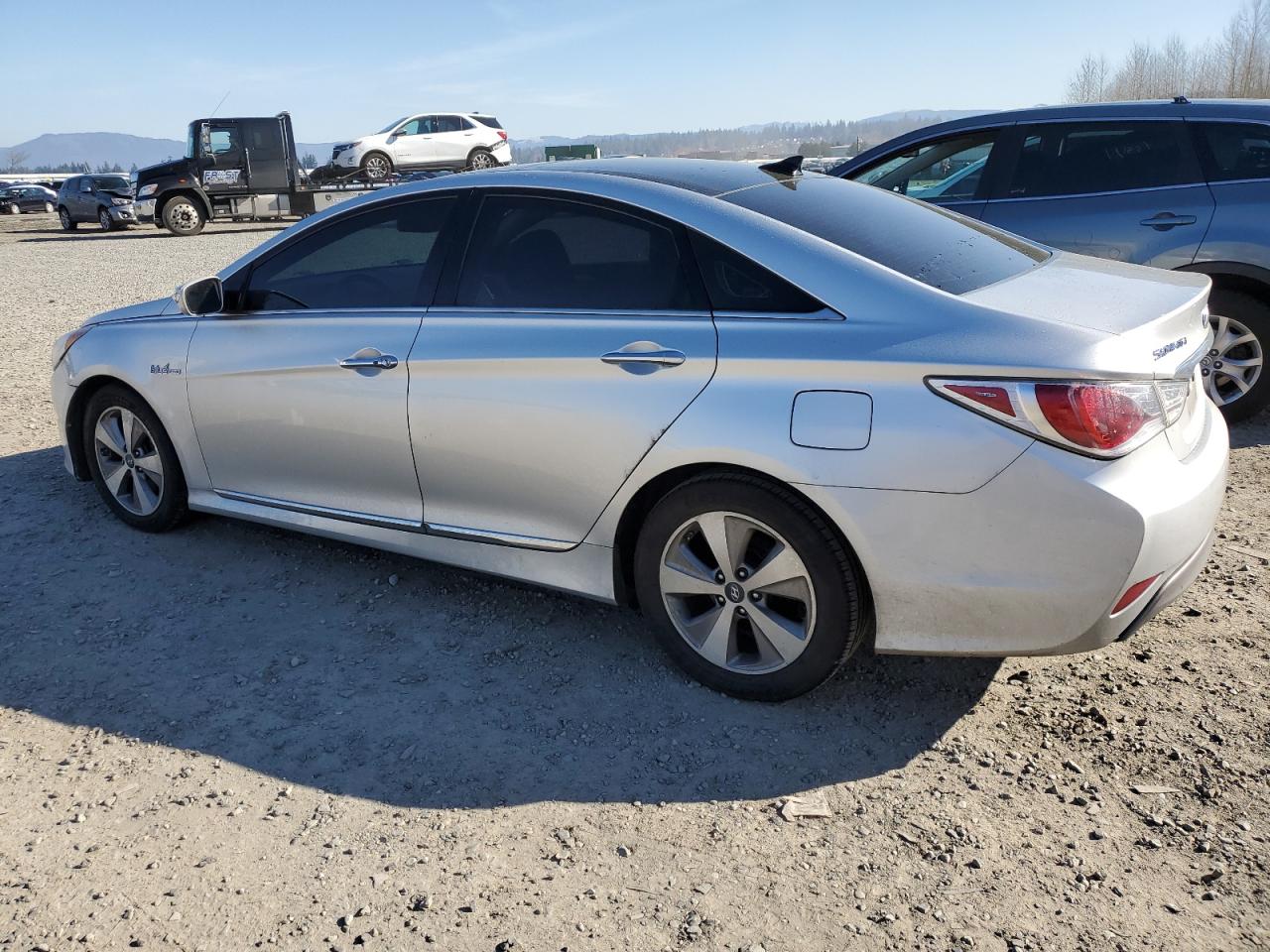 Photo 1 VIN: KMHEC4A49CA043140 - HYUNDAI SONATA 