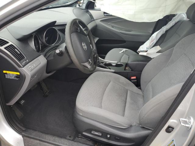 Photo 6 VIN: KMHEC4A49CA059905 - HYUNDAI SONATA 