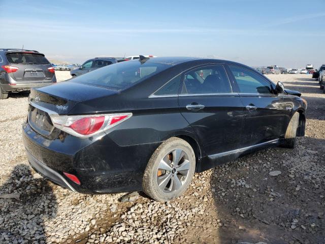 Photo 2 VIN: KMHEC4A49CA060102 - HYUNDAI SONATA 