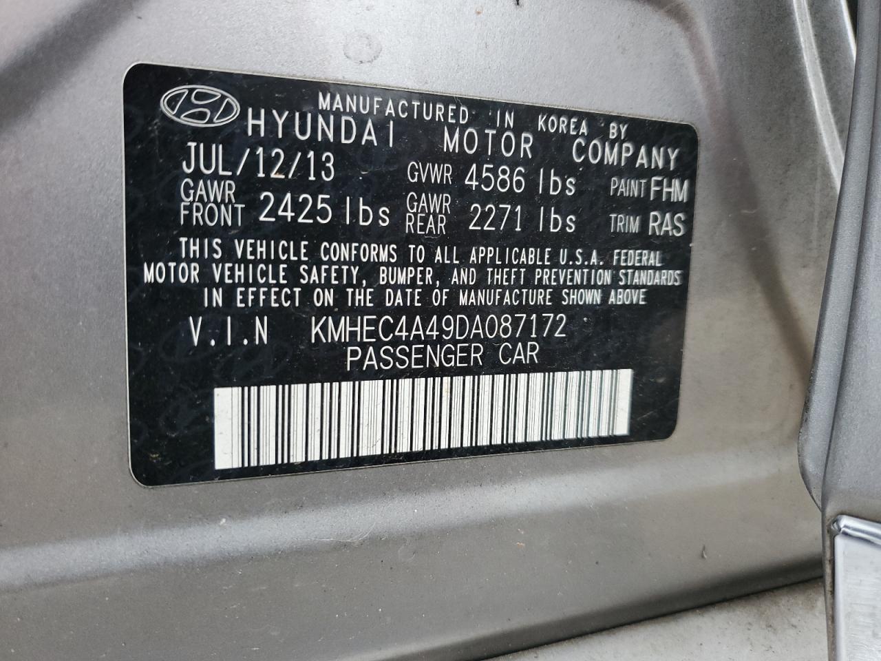 Photo 12 VIN: KMHEC4A49DA087172 - HYUNDAI SONATA 