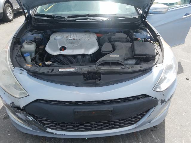 Photo 6 VIN: KMHEC4A49EA116641 - HYUNDAI SONATA HYB 