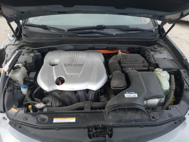 Photo 6 VIN: KMHEC4A49FA125602 - HYUNDAI SONATA 