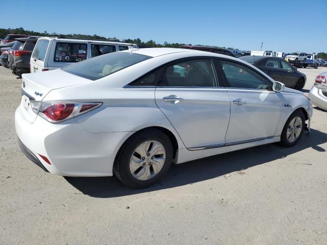 Photo 2 VIN: KMHEC4A49FA134378 - HYUNDAI SONATA 